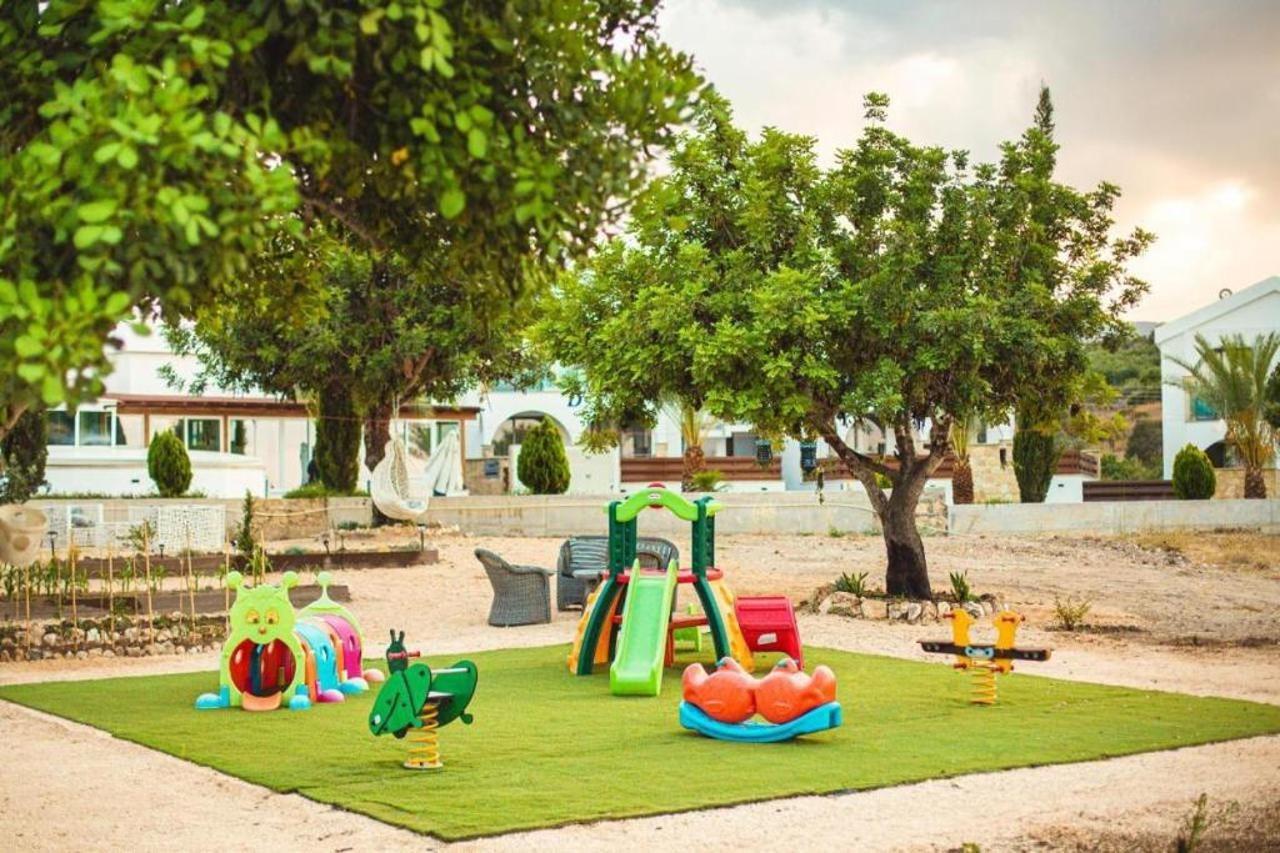 Latchi Escape Hotel And Suites Polis Exterior foto