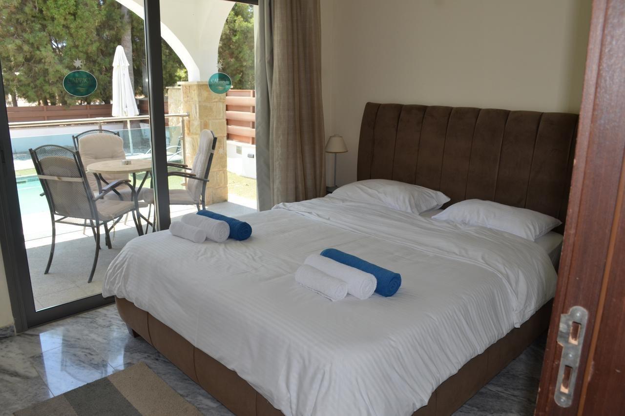 Latchi Escape Hotel And Suites Polis Exterior foto